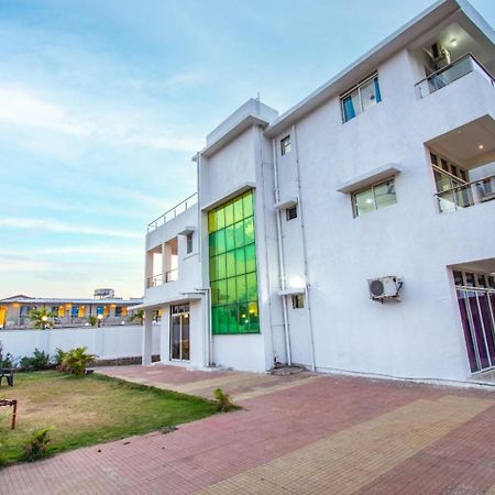 Empyrean Stay Ll 6Bhk Ll Royal Bramha Palace Ll Pvt Pool Ll Lonavala Exterior photo